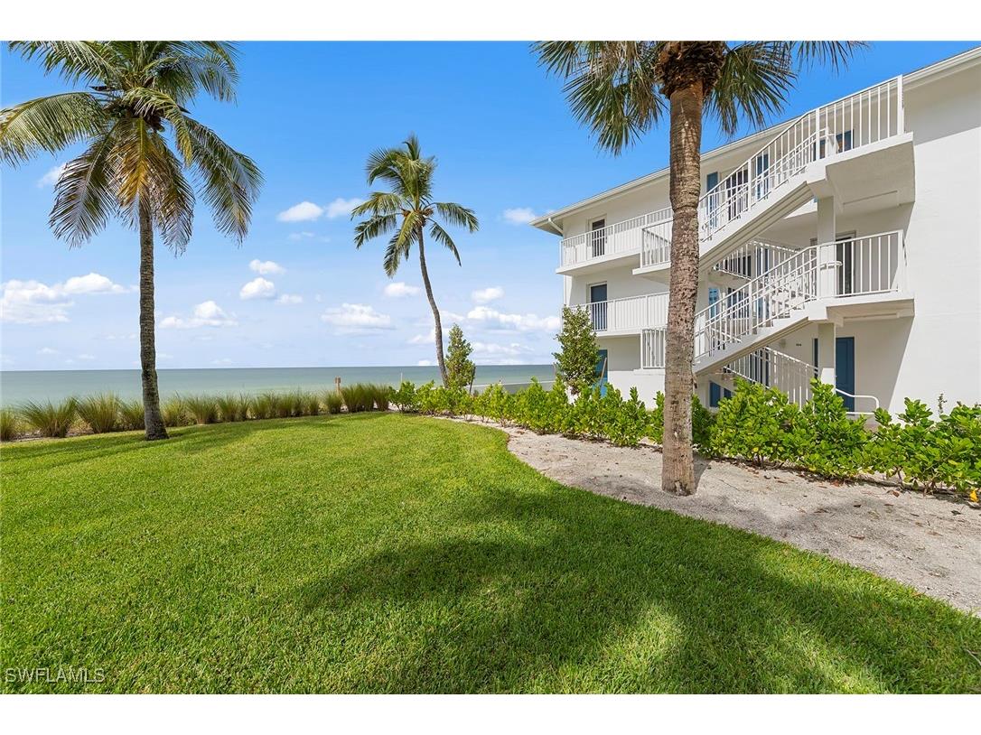 10573 Gulf Shore Drive #306 Naples FL 34108 225077439 image26