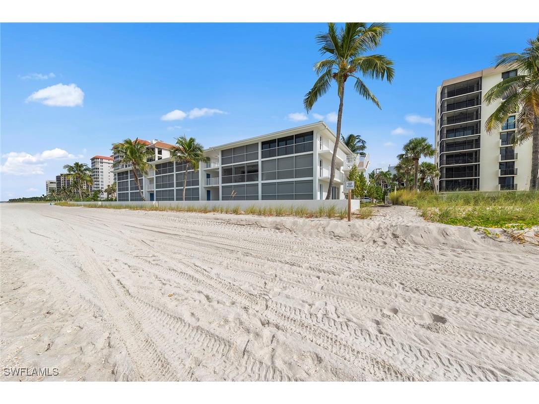 10573 Gulf Shore Drive #306 Naples FL 34108 225077439 image30
