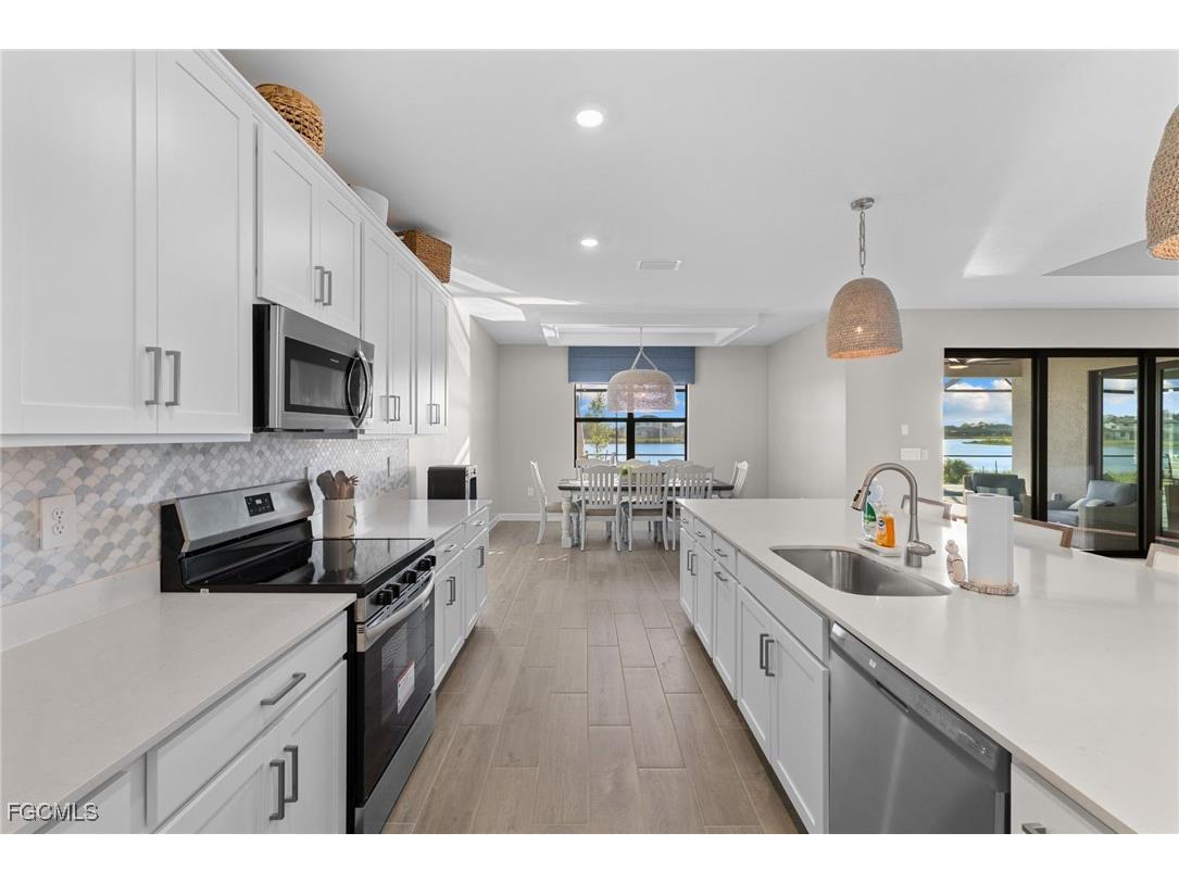 10575 Timber Creek Drive Fort Myers FL 33913 2025023341 image15