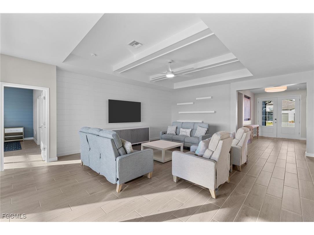 10575 Timber Creek Drive Fort Myers FL 33913 2025023341 image8