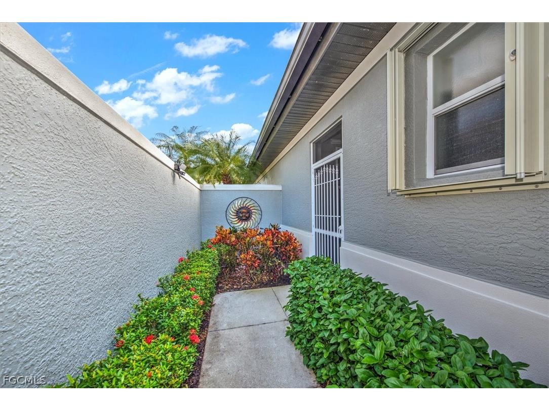 10577 Avila Circle Fort Myers FL 33913 2026011012 image2