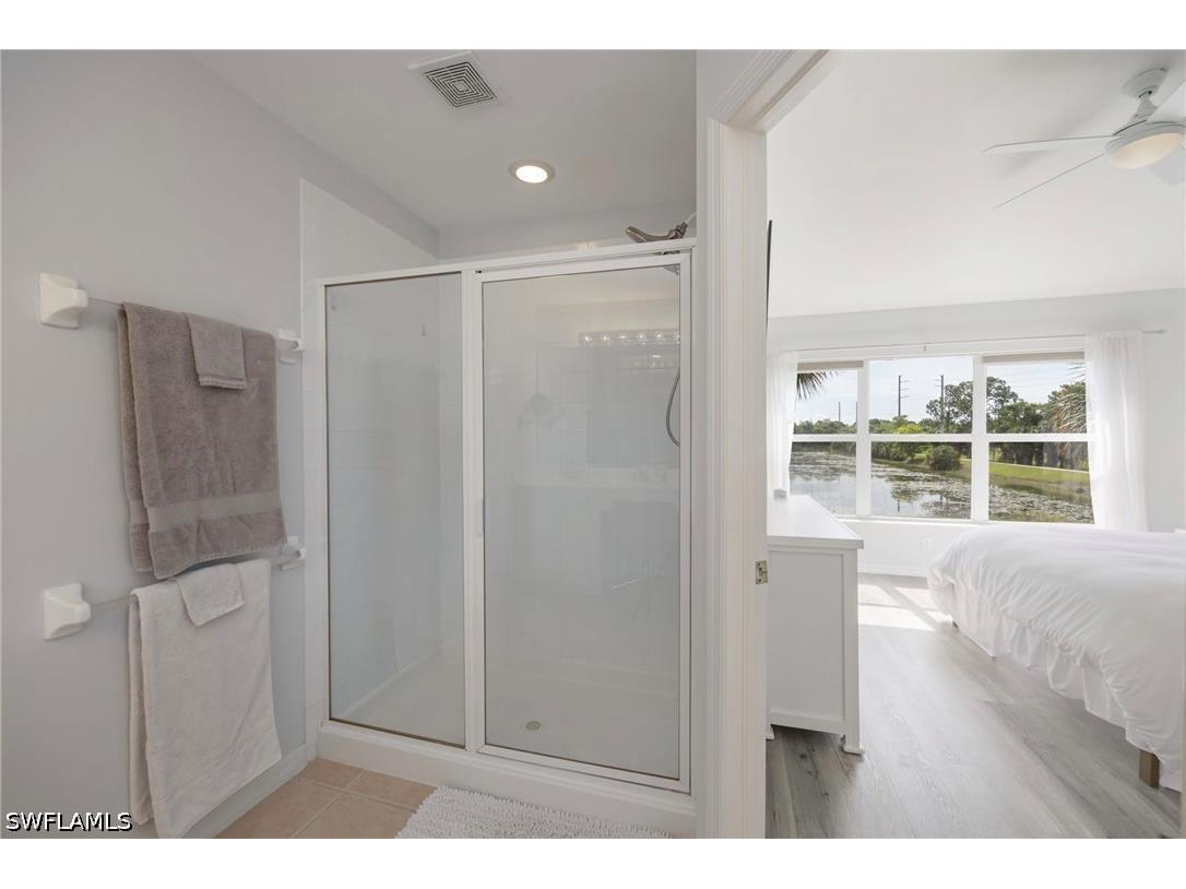 1058 Albany Court Naples FL 34105 226022347 image12