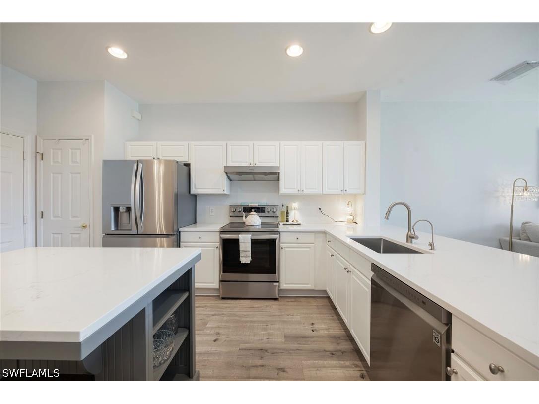 1058 Albany Court Naples FL 34105 226022347 image3