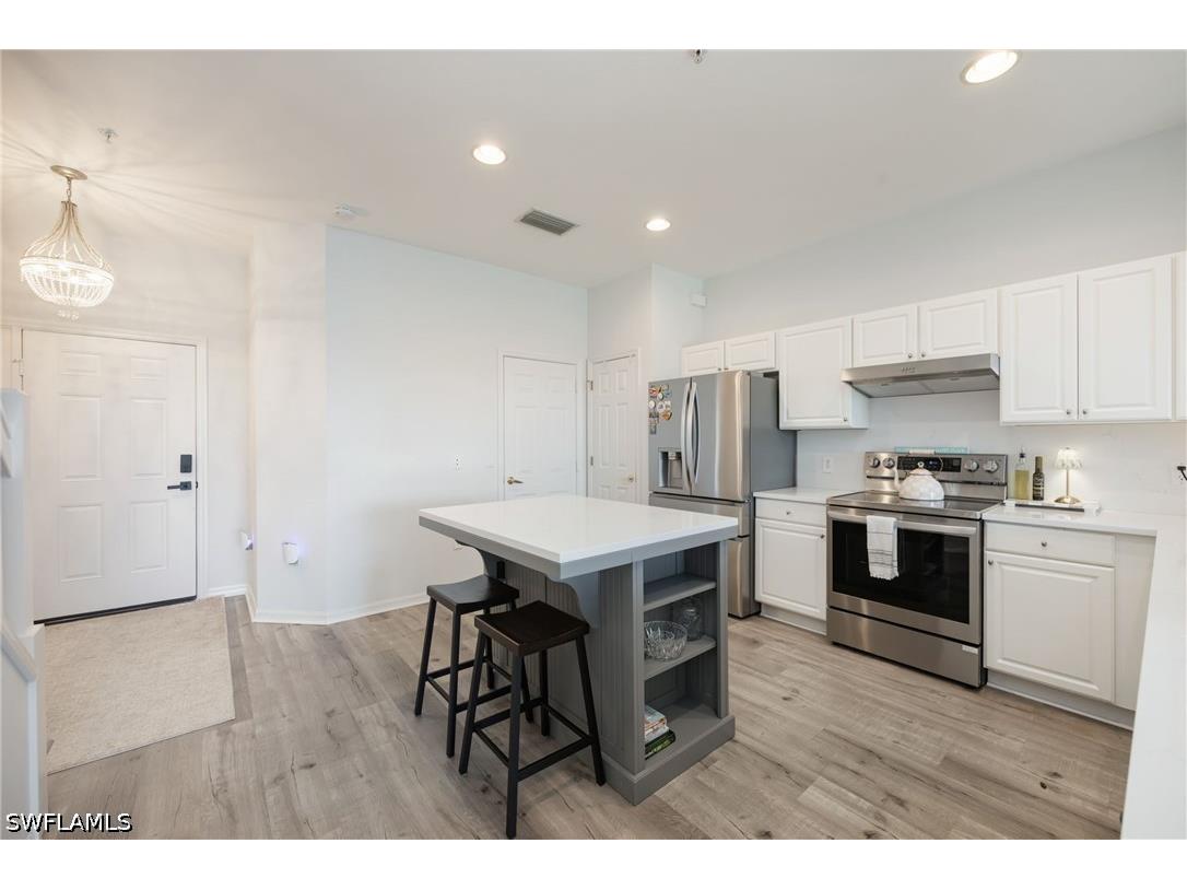 1058 Albany Court Naples FL 34105 226022347 image4