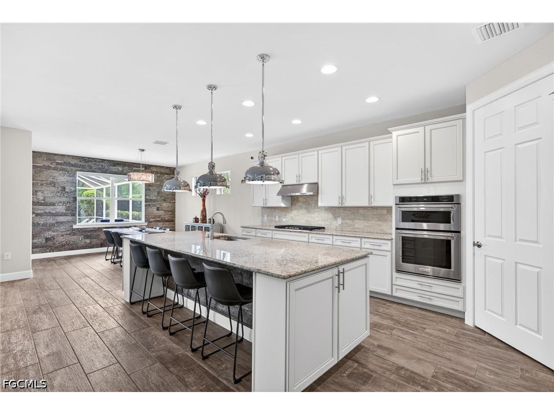 10582 Jackson Square Drive Estero FL 33928 2026015430 image11