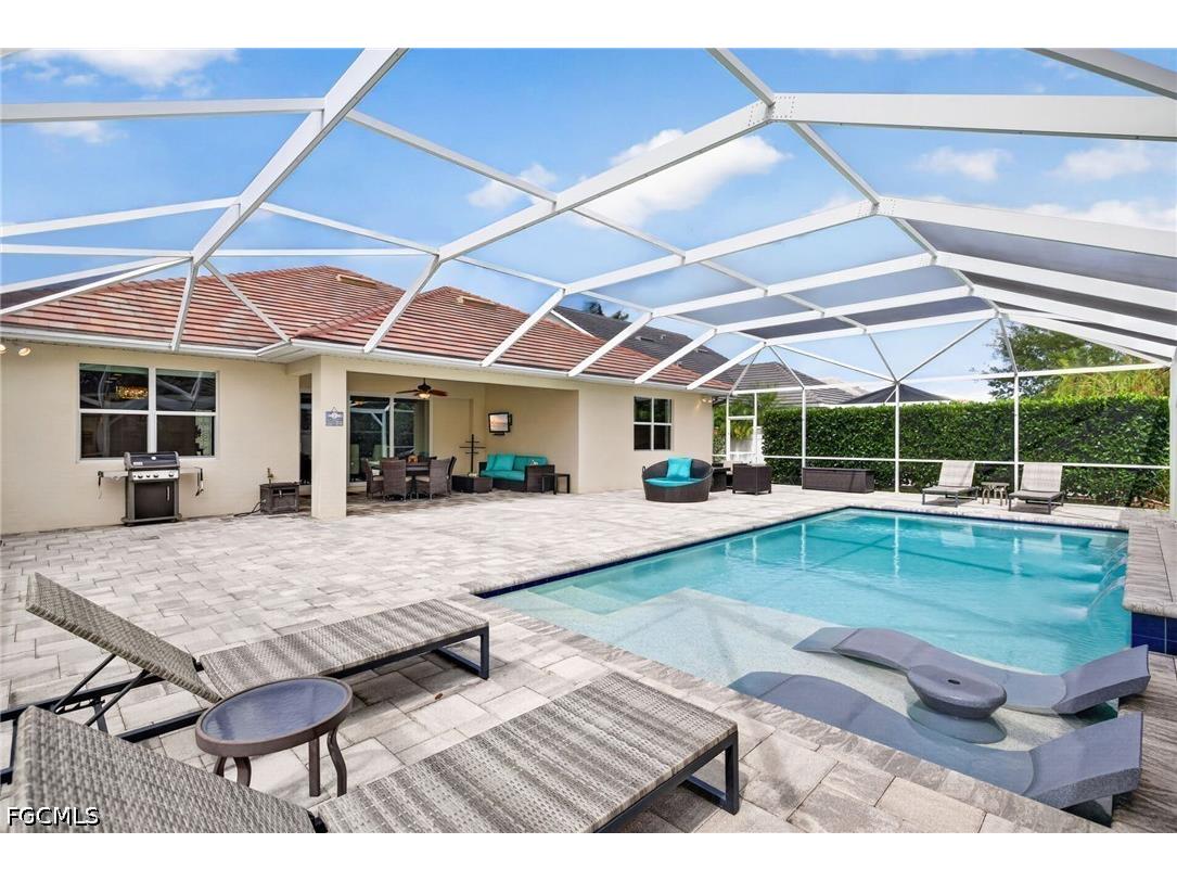 10582 Jackson Square Drive Estero FL 33928 2026015430 image3