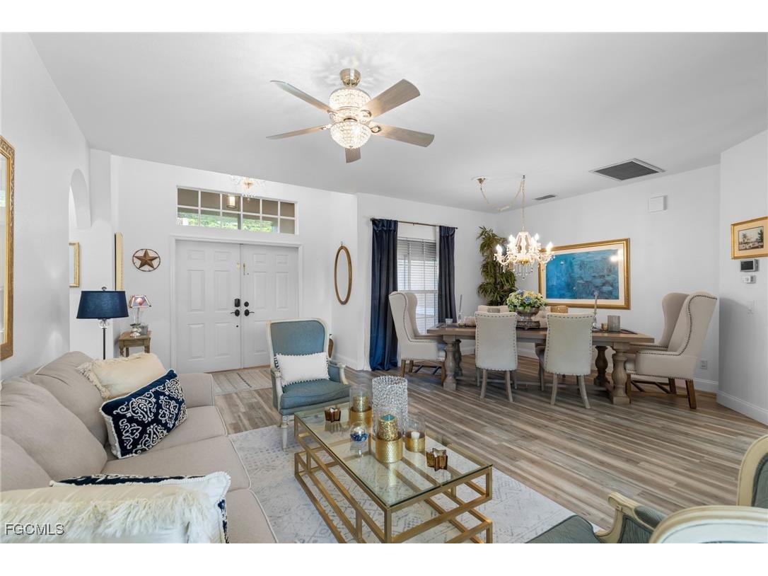 1059 Briarwood Boulevard Naples FL 34104 2025007531 image15