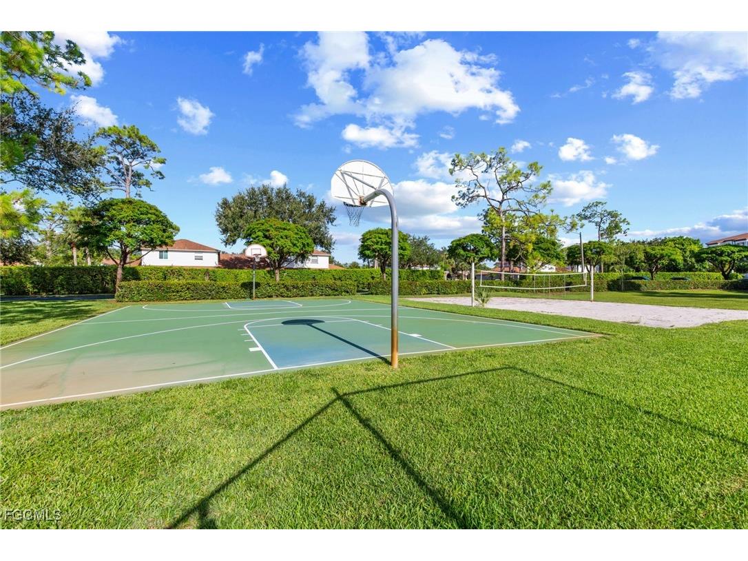 1059 Briarwood Boulevard Naples FL 34104 2025007531 image46