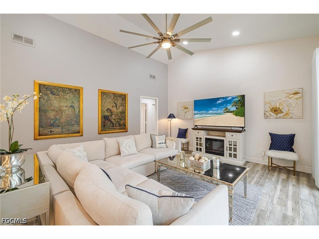 1059 Briarwood Boulevard Naples FL 34104 2026016591 image14