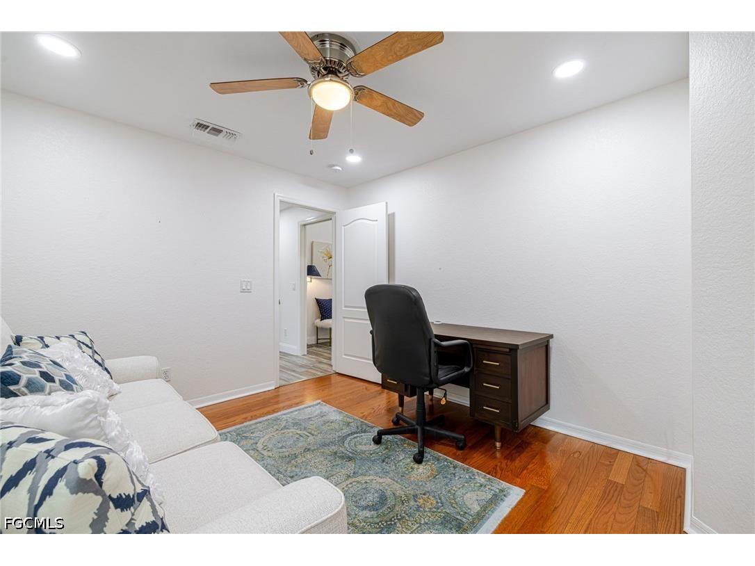1059 Briarwood Boulevard Naples FL 34104 2026016591 image25