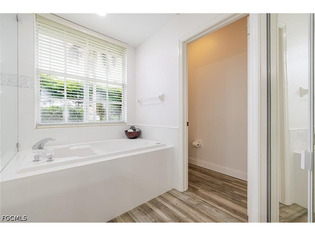 1059 Briarwood Boulevard Naples FL 34104 2026016591 image35