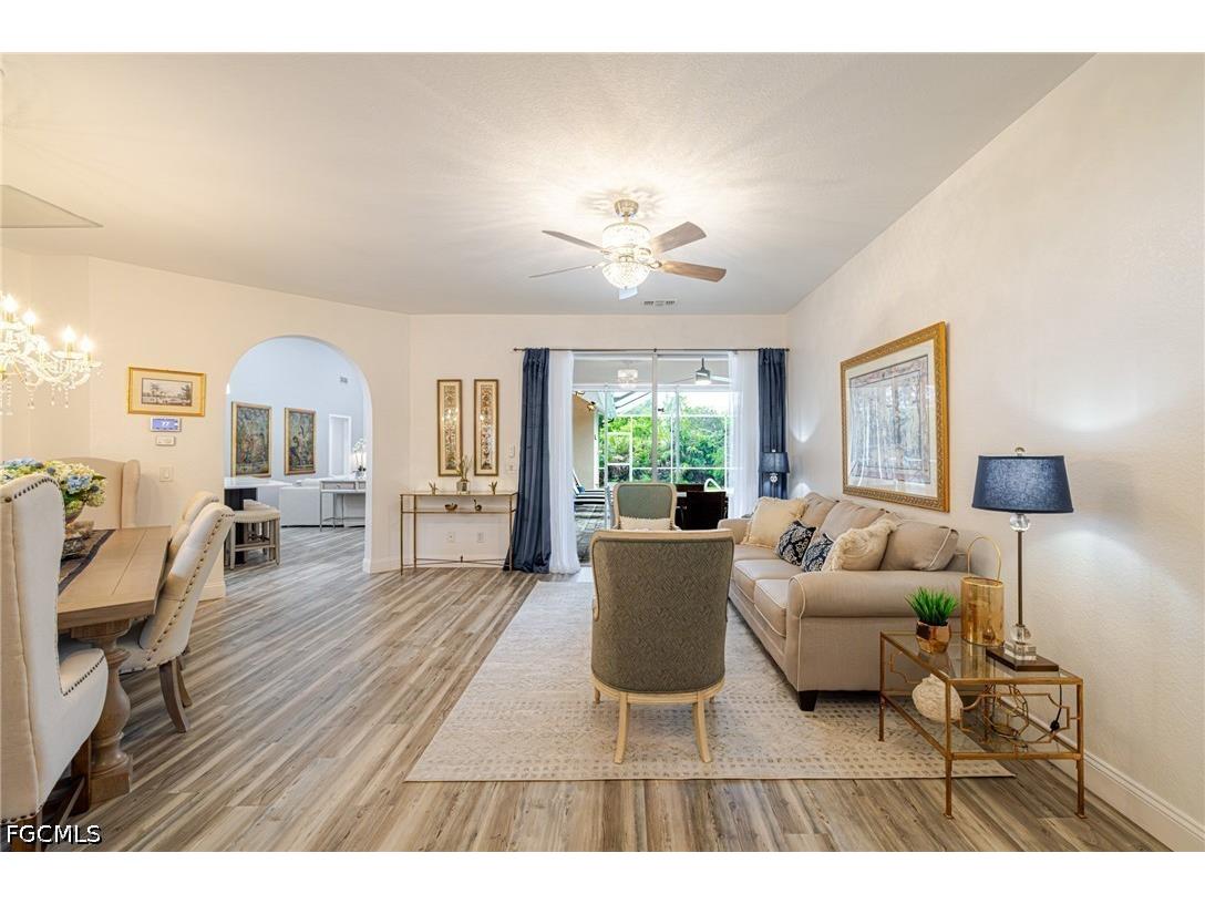 1059 Briarwood Boulevard Naples FL 34104 2026016591 image4