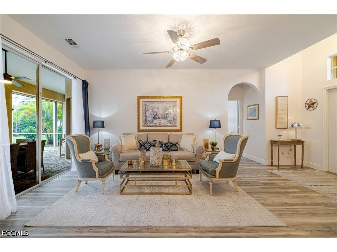1059 Briarwood Boulevard Naples FL 34104 2026016591 image5