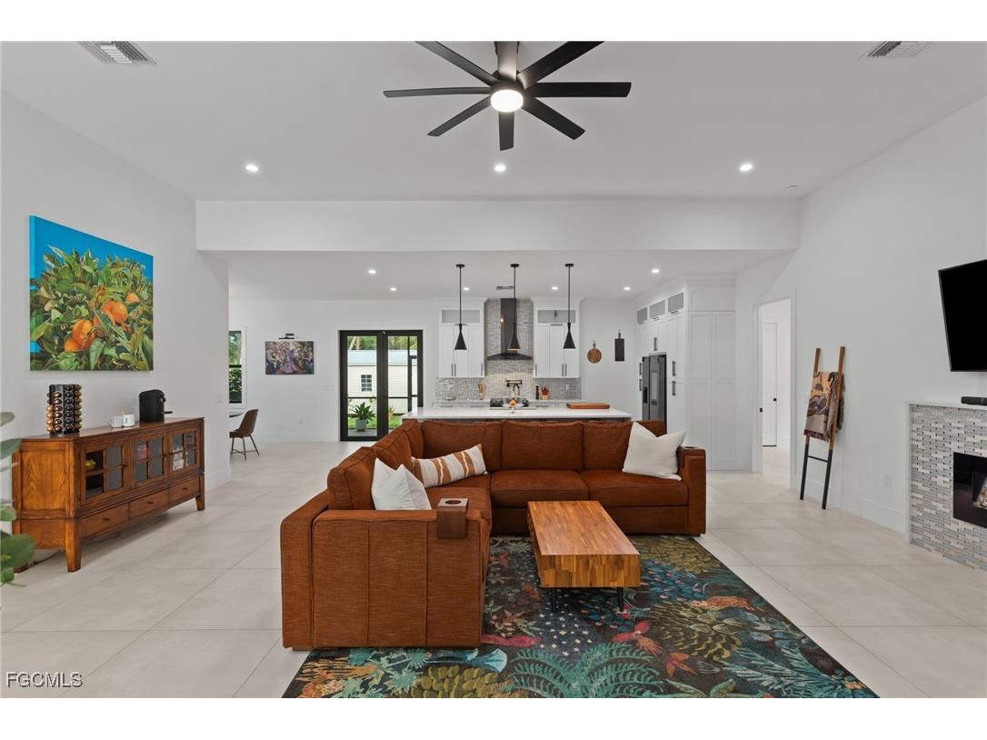 106 18th Avenue NE Naples FL 34120 2025010026 image13