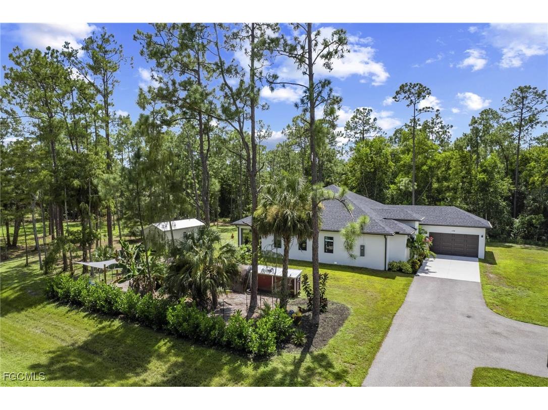 106 18th Avenue NE Naples FL 34120 2025010026 image42