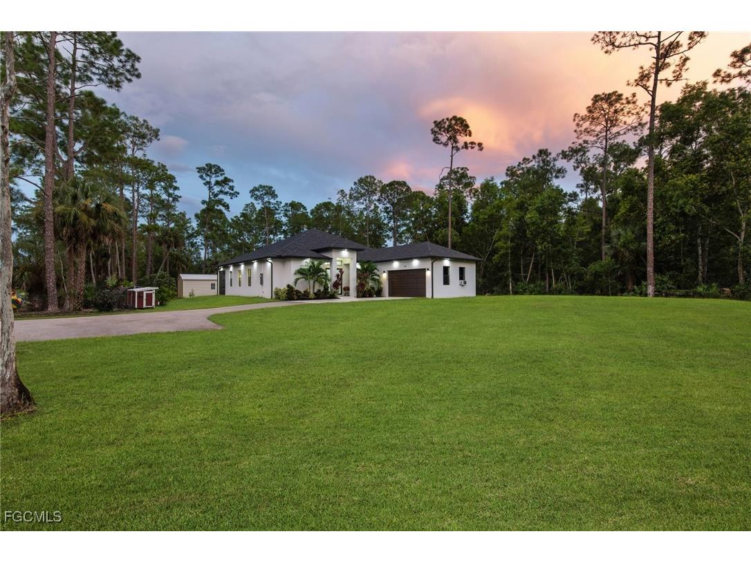 106 18th Avenue NE Naples FL 34120 2025010026 image44