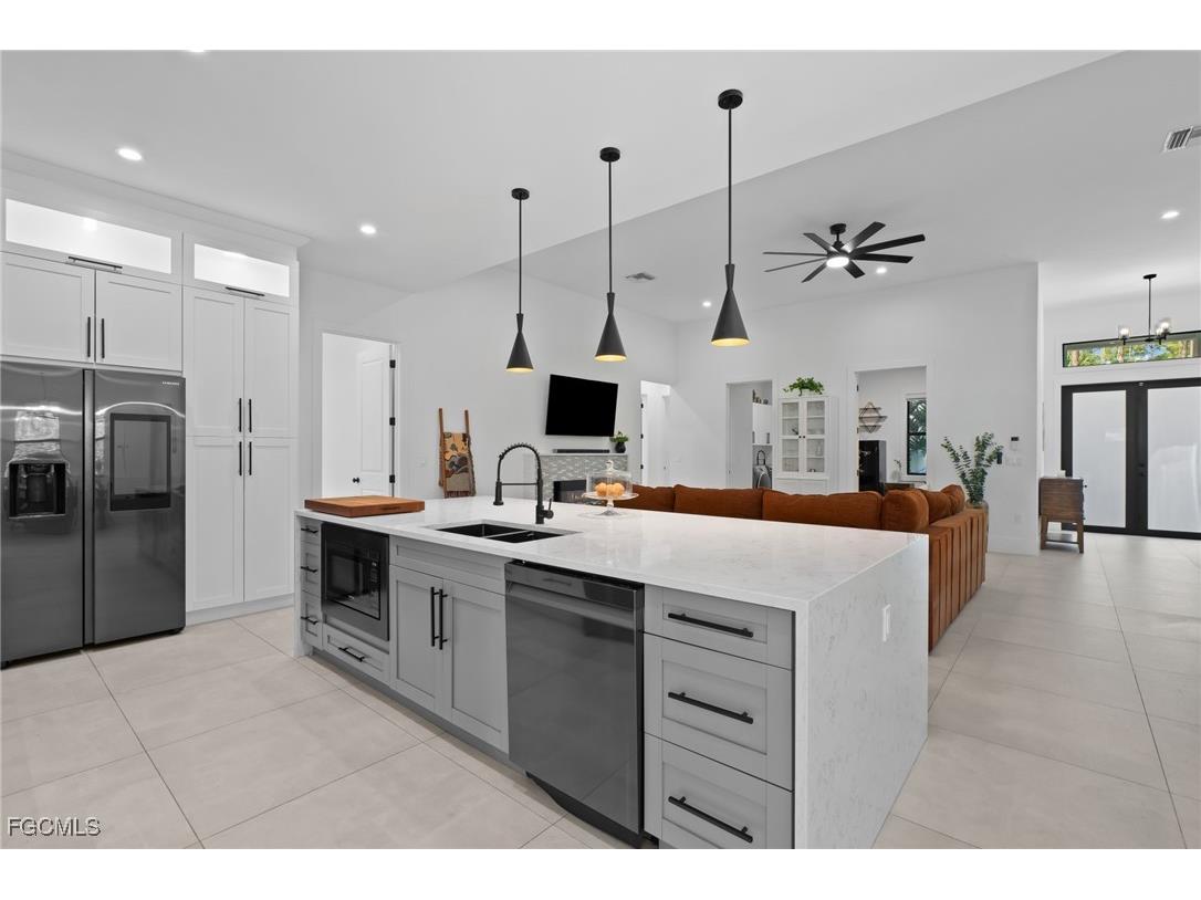 106 18th Avenue NE Naples FL 34120 2025010026 image9