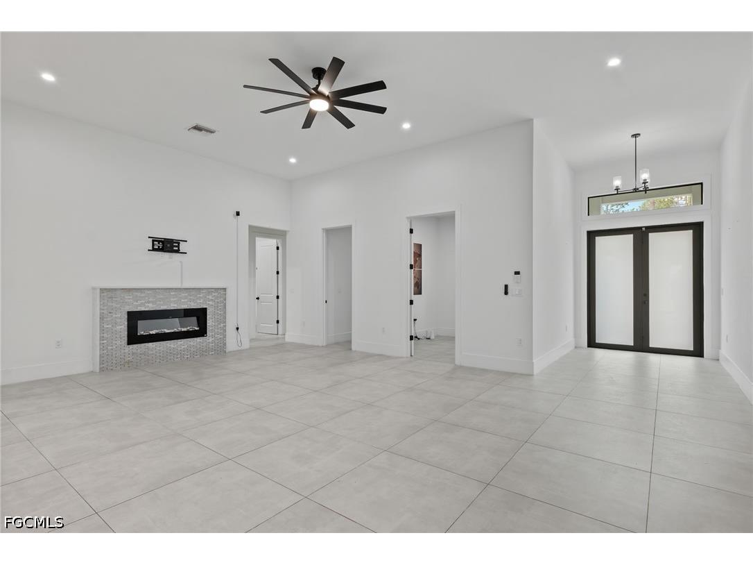 106 18th Avenue NE Naples FL 34120 2026023995 image8