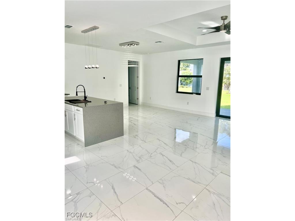 106 El Dorado Boulevard N Cape Coral FL 33993 2025018817 image5