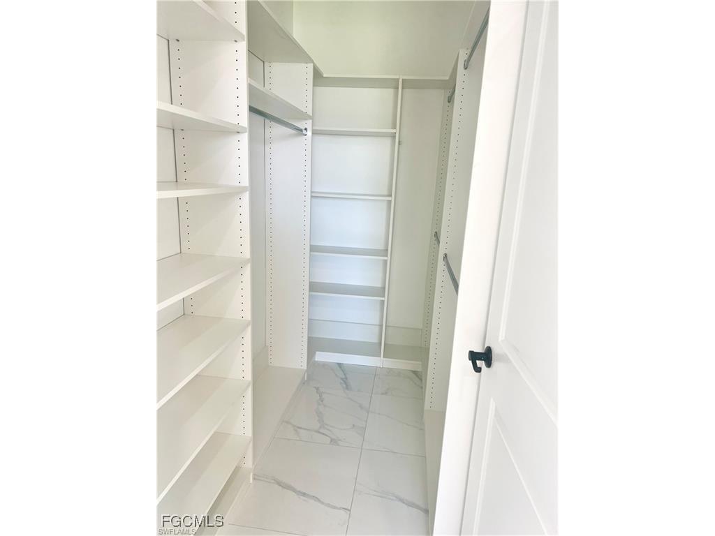 106 El Dorado Boulevard N Cape Coral FL 33993 2025018817 image9