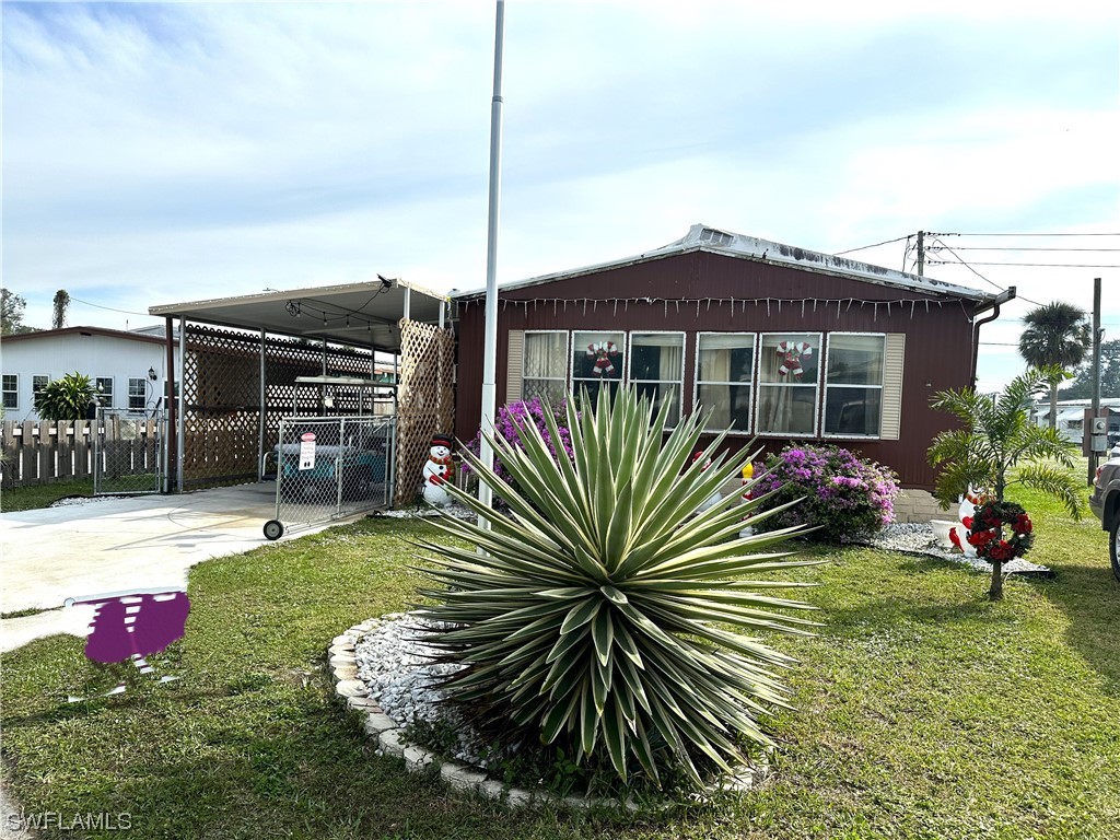 106 Gaslight Avenue North Fort Myers FL 33917 224008039 image1