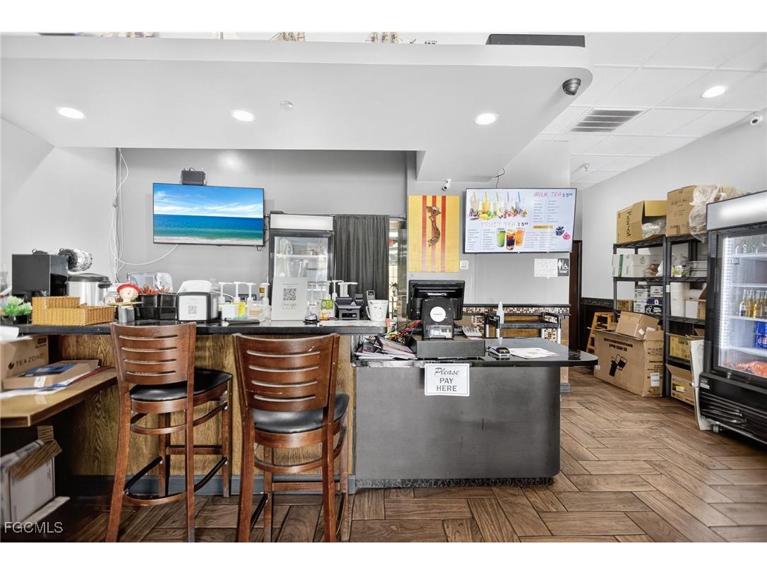 106 Hancock Bridge Parkway W #22-27 Cape Coral FL 33991 2025010566 image14