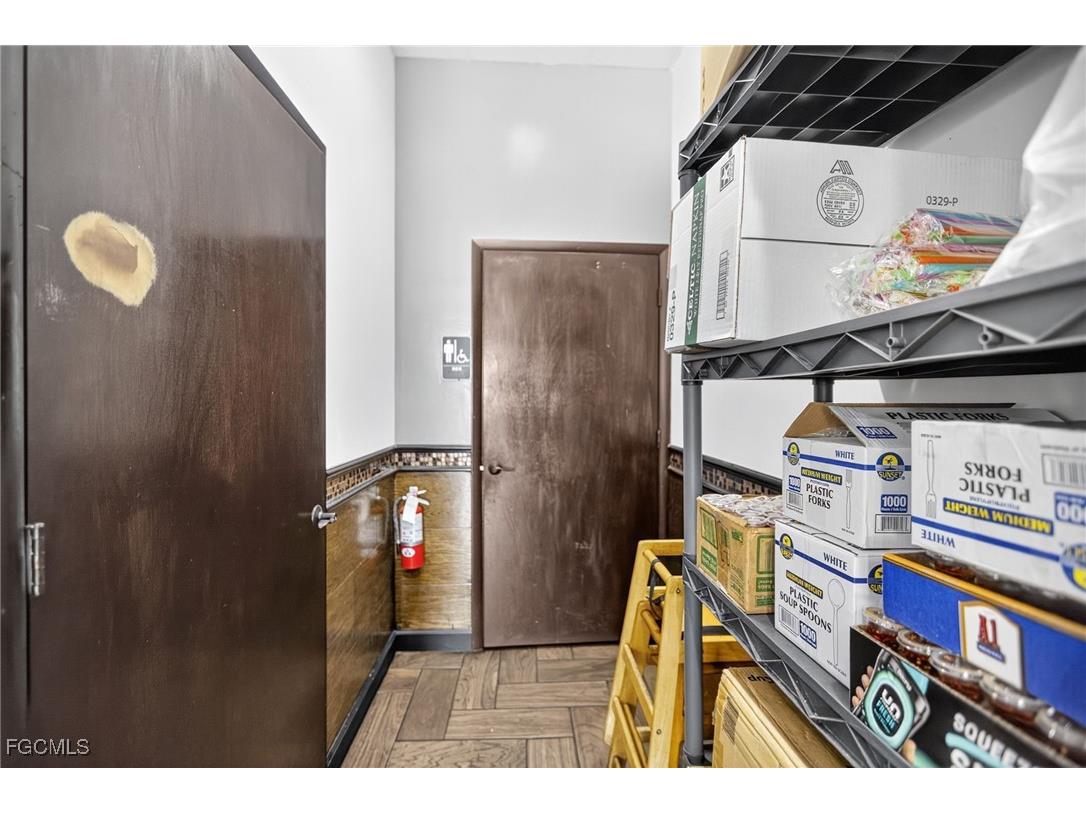 106 Hancock Bridge Parkway W #22-27 Cape Coral FL 33991 2025010566 image20