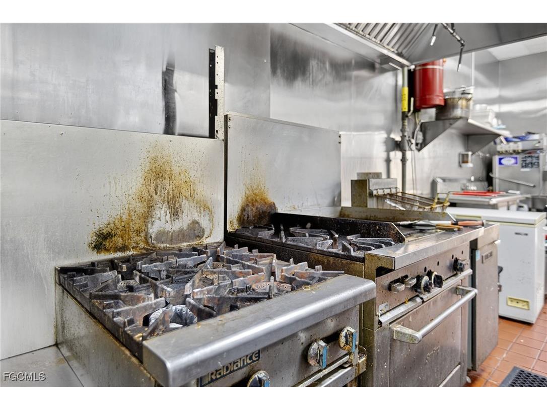 106 Hancock Bridge Parkway W #22-27 Cape Coral FL 33991 2025010566 image22