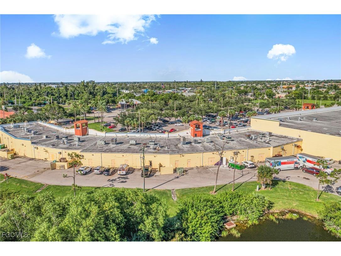 106 Hancock Bridge Parkway W #22-27 Cape Coral FL 33991 2025010566 image9