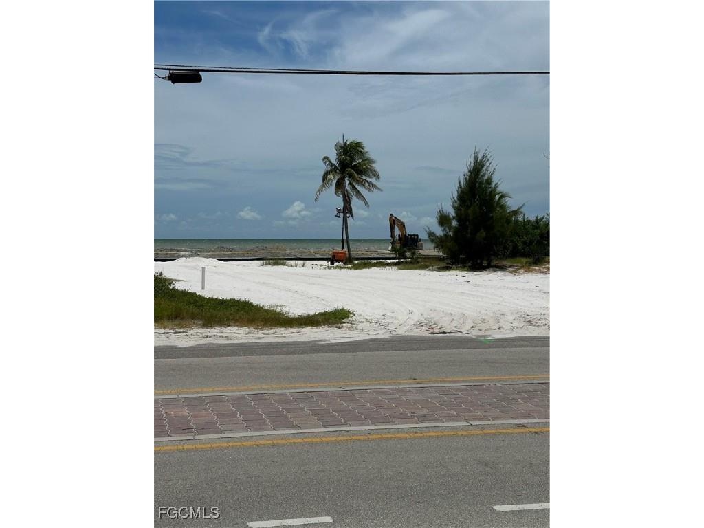 106 Hibiscus Drive Fort Myers Beach FL 33931 2025002873 image17