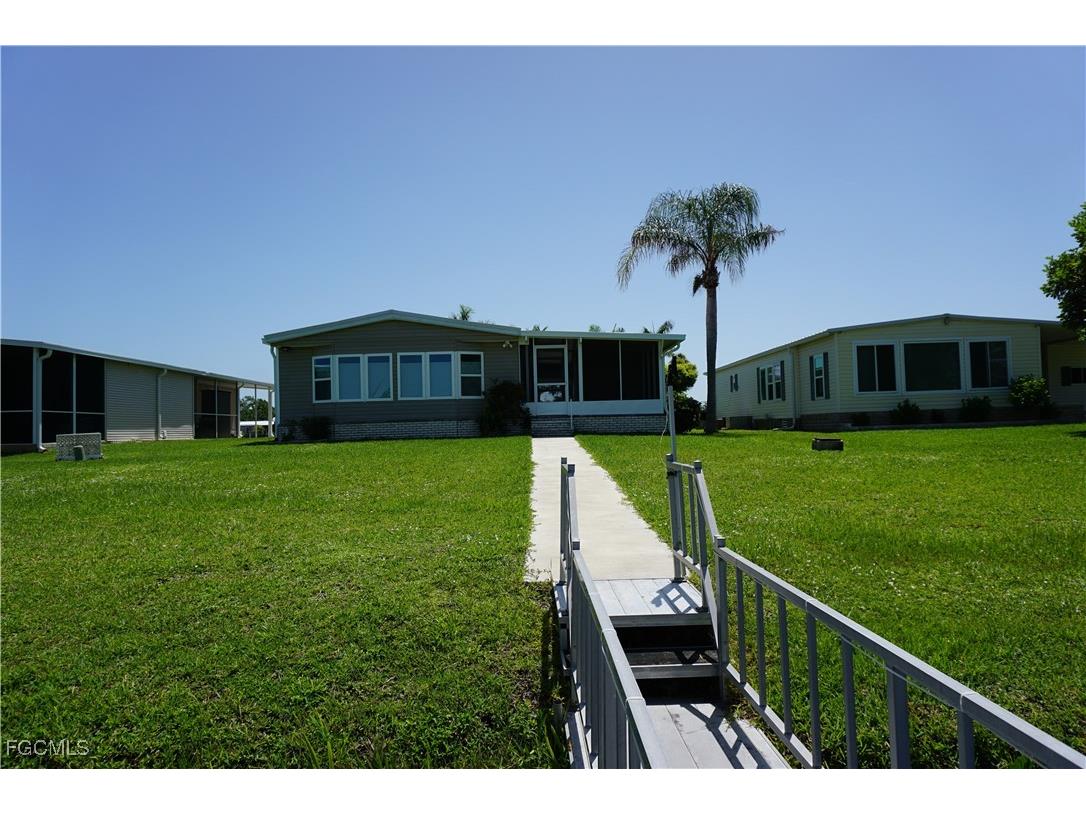 106 Martinique Road North Port FL 34287 2025012364 image28