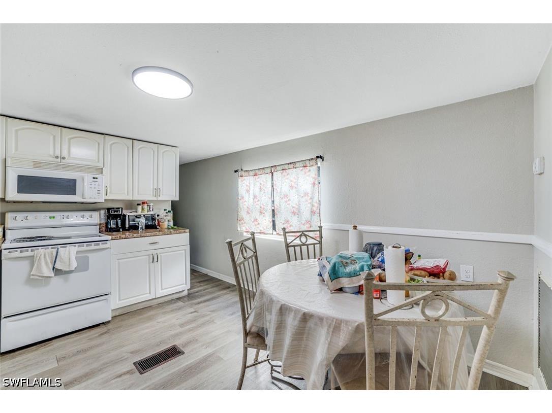 106 Moon Bay Street Naples FL 34114 226013259 image11