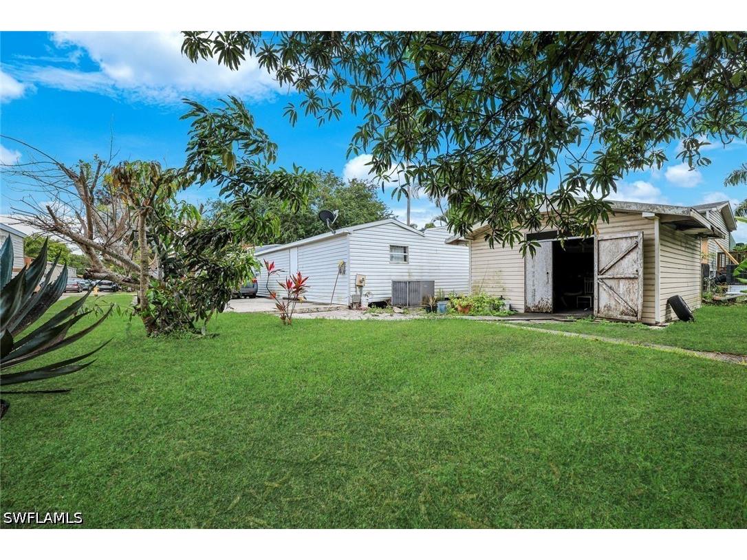 106 Moon Bay Street Naples FL 34114 226013259 image23
