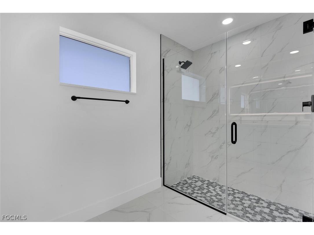 106 NW 20th Street Cape Coral FL 33993 2026007414 image10