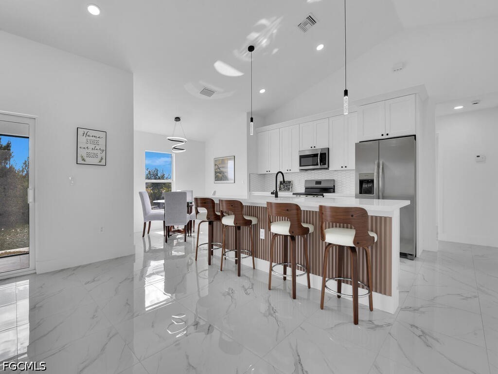 106 NW 20th Street Cape Coral FL 33993 2026020132 image4