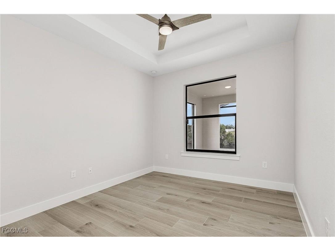 106 SW 33rd Place Cape Coral FL 33991 2025016220 image18