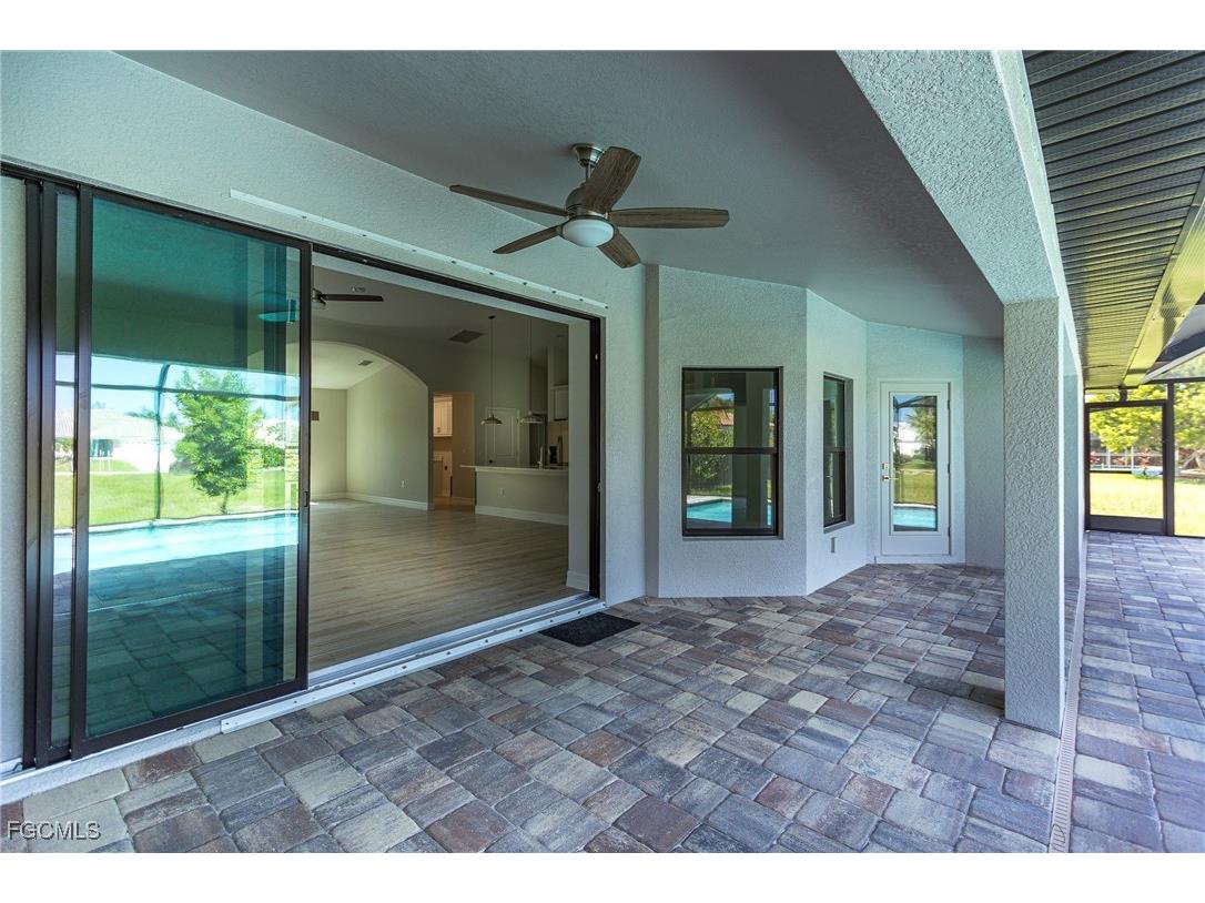 106 SW 33rd Place Cape Coral FL 33991 2025016220 image22
