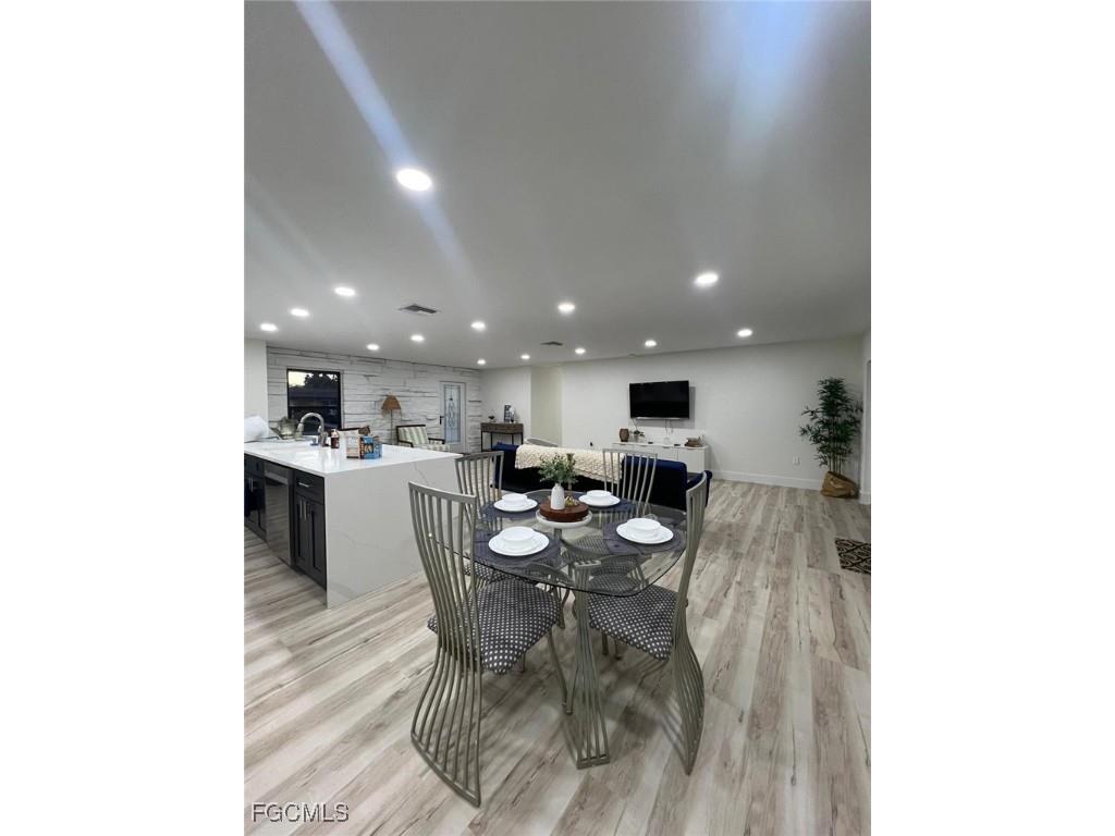 106 Sinclair Street SE Port Charlotte FL 33952 2025014973 image17