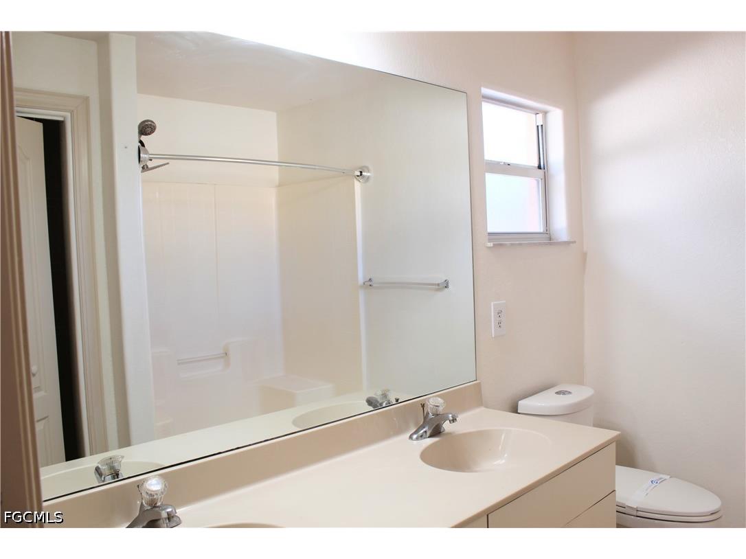 106 W 5th Street Lehigh Acres FL 33972 2026020227 image8