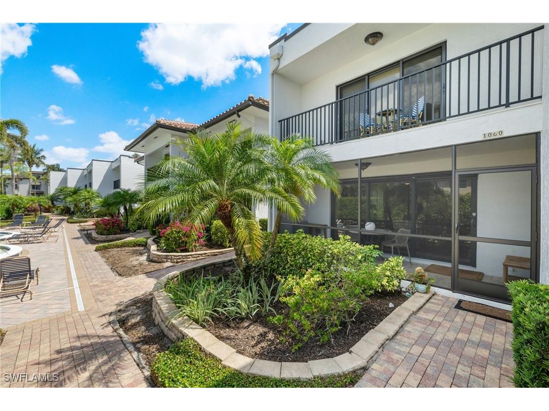 1060 6th Street S #1060 Naples FL 34102 225078657 image1