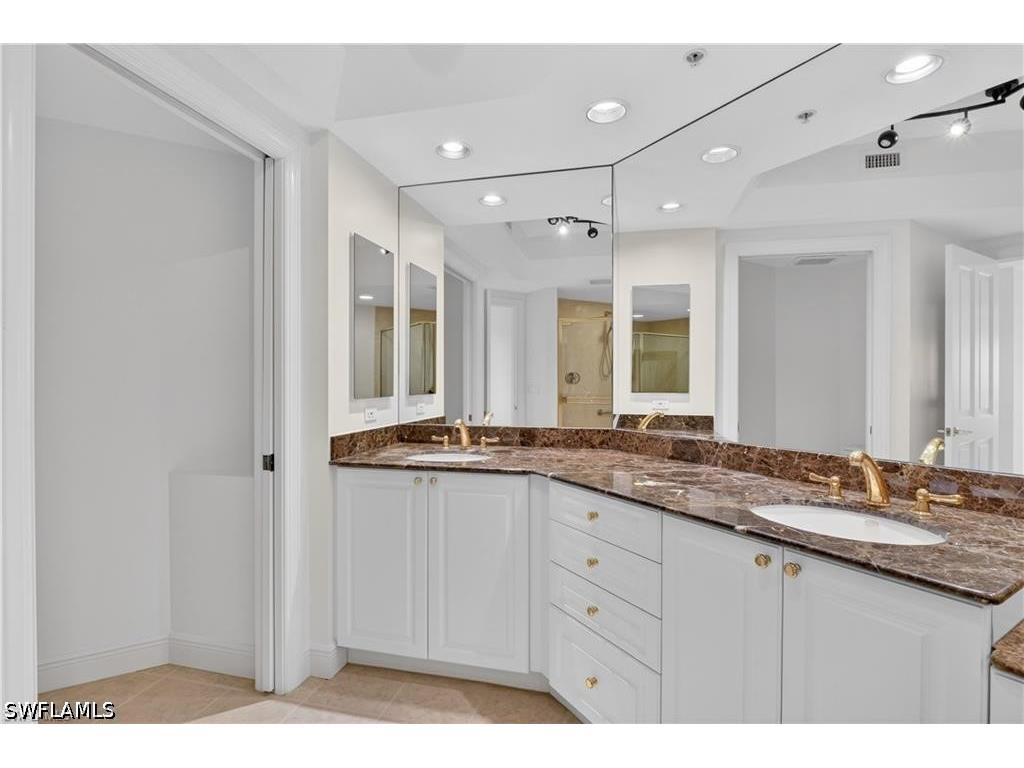 1060 Borghese Lane #1005 Naples FL 34114 226017298 image20