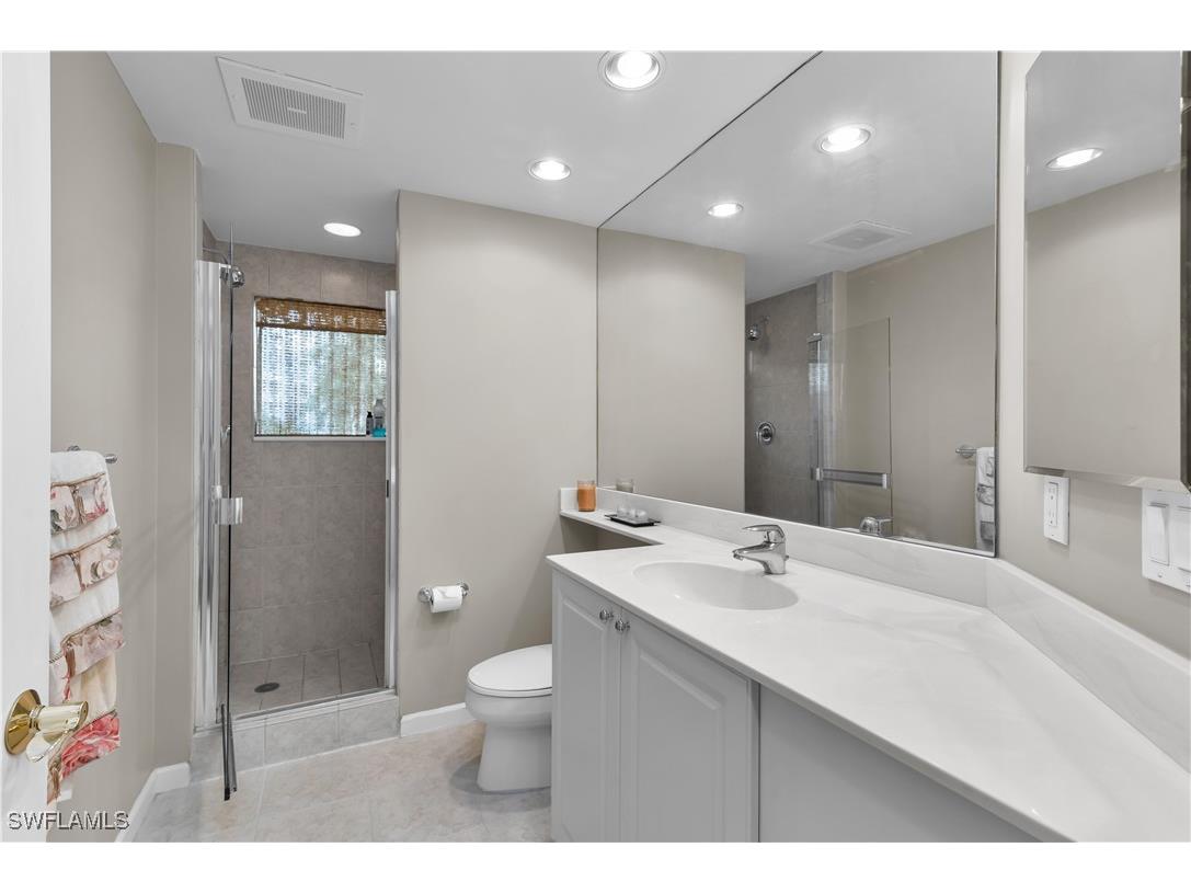 1060 Borghese Lane #204 Naples FL 34114 225066186 image13