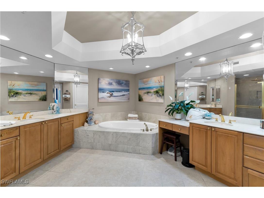 1060 Borghese Lane #204 Naples FL 34114 225066186 image25