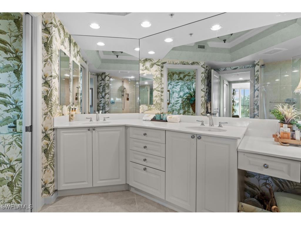 1060 Borghese Lane #205 Naples FL 34114 224066342 image28