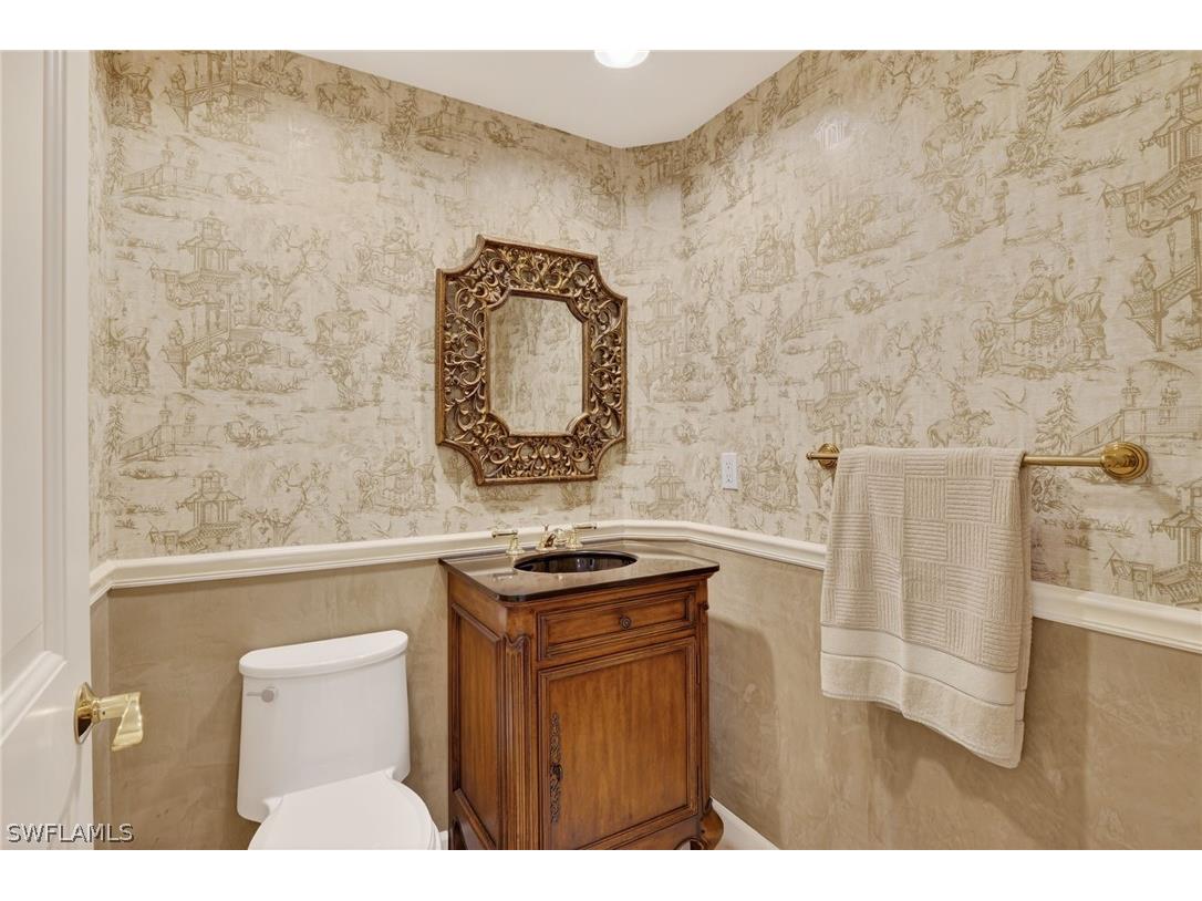 1060 Borghese Lane #702 Naples FL 34114 226011581 image40