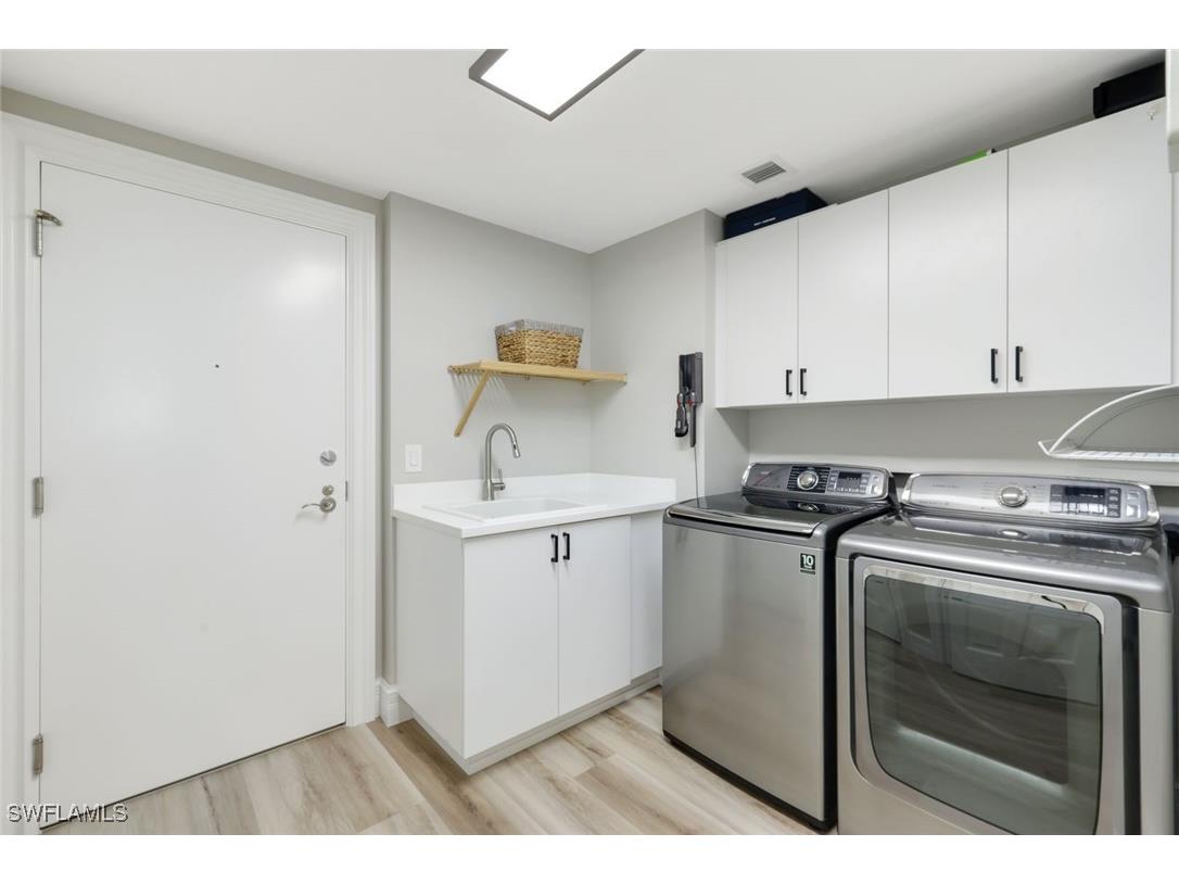 1060 Borghese Lane #902 Naples FL 34114 225059671 image20