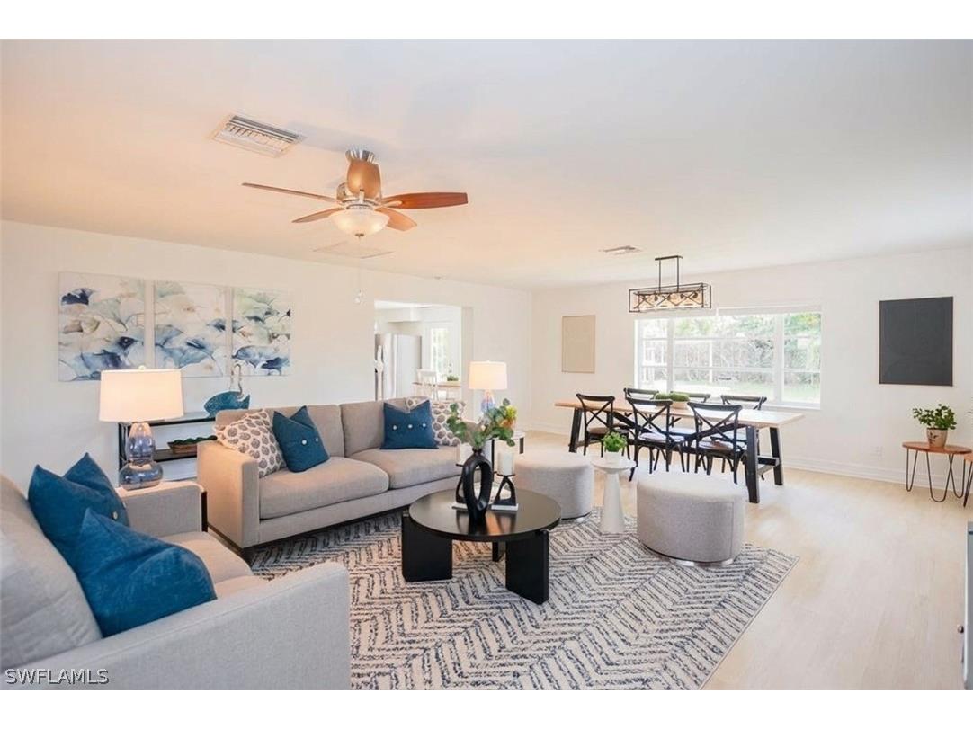 1060 Cooper Drive Naples FL 34103 226010534 image3