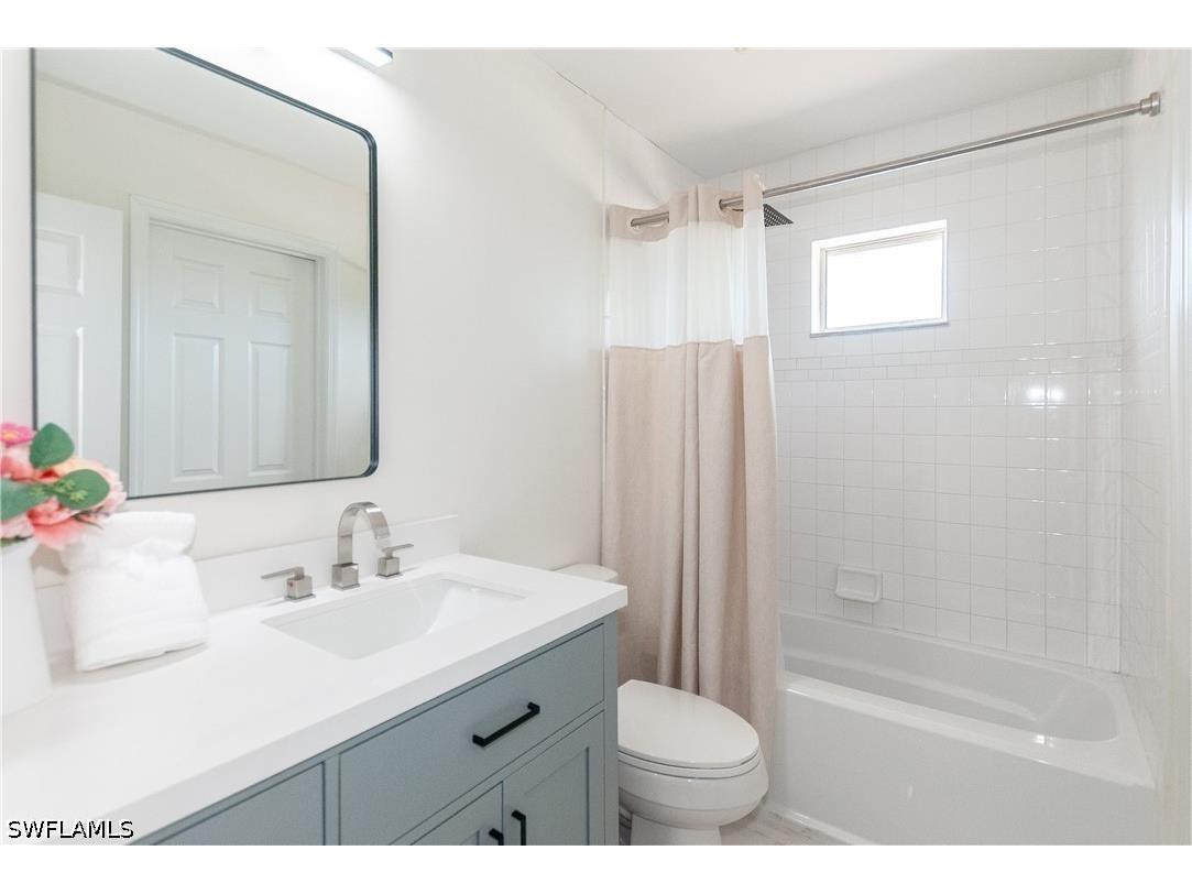 1060 Cooper Drive Naples FL 34103 226010534 image6