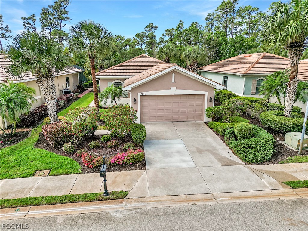 10610 Camarelle Circle Fort Myers FL 33913 2026011447 image1