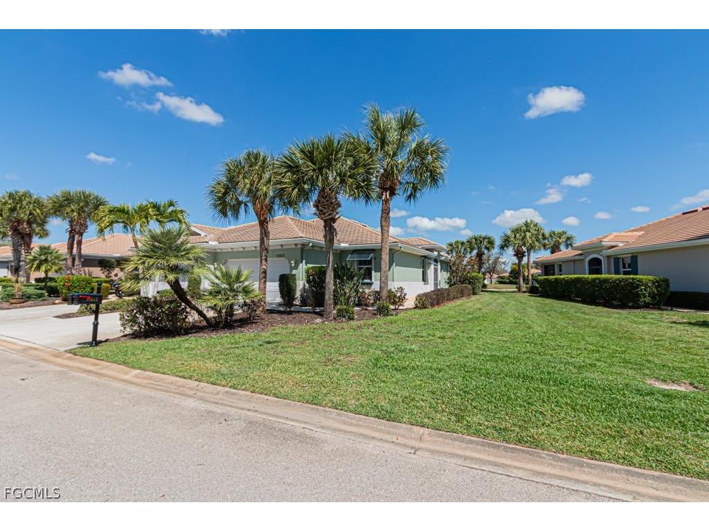 10615 Camarelle Circle Fort Myers FL 33913 2026011623 image1